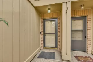 Photo #4: 224021635 Listing 