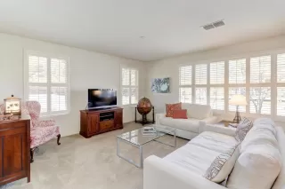 Photo #4: 224021652 Listing