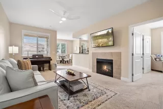 Photo #2: 224021751 Listing