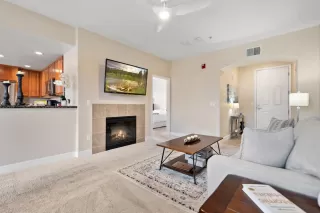 Photo #4: 224021751 Listing