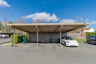 Photo #4: 224022121 Listing