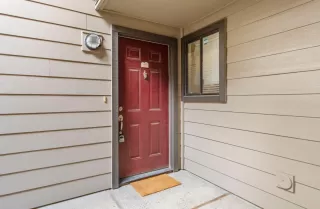 Photo #1: 224022790 Listing 