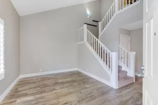 Photo #3: 224023250 Listing 