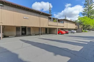 Photo #4: 224023519 Listing