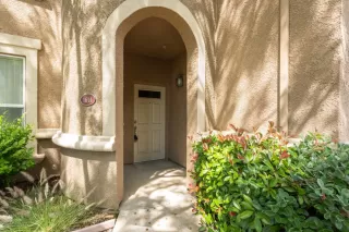 Photo #2: 224023695 Listing