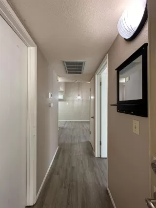 Photo #2: 224023970 Listing 