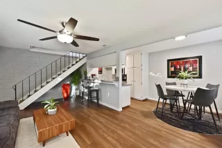 Photo #3: 224024153 Listing 