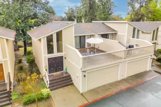 Photo #2: 224024579 Listing 