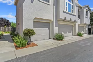 Photo #1: 224025100 Listing