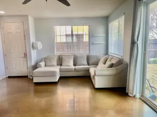 Photo #6: 224025100 Listing