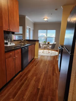 Photo #4: 224025498 Listing