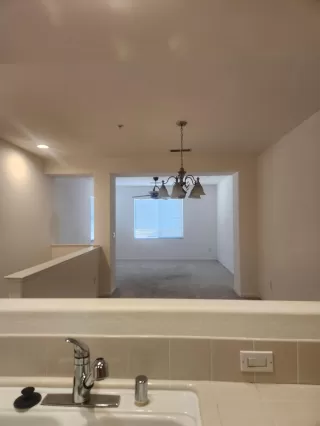 Photo #4: 224025538 Listing