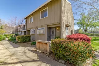 Photo #5: 224026018 Listing