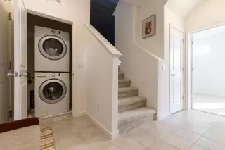 Photo #3: 224026265 Listing