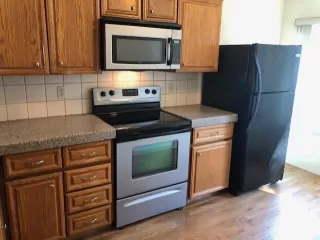 Photo #4: 224026314 Listing