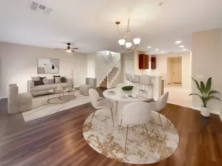 Photo #1: 224026634 Listing