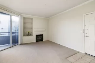Photo #2: 224027523 Listing