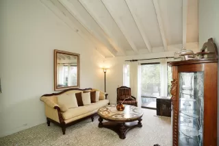 Photo #5: 224027625 Listing