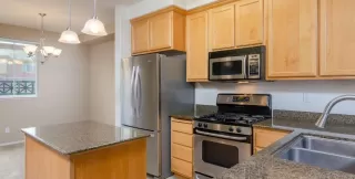 Photo #4: 224028262 Listing