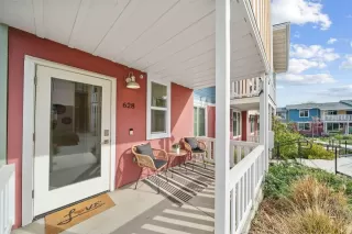 Photo #3: 224028296 Listing