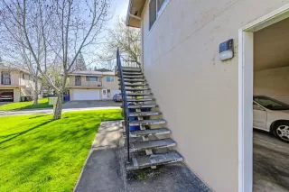 Photo #2: 224028493 Listing 