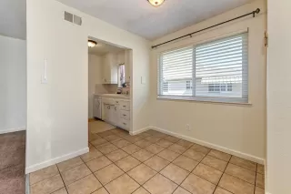 Photo #5: 224028493 Listing 