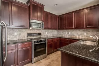 Photo #4: 224029604 Listing 