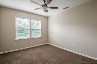 Photo #6: 224029604 Listing 