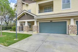 Photo #1: 224029652 Listing