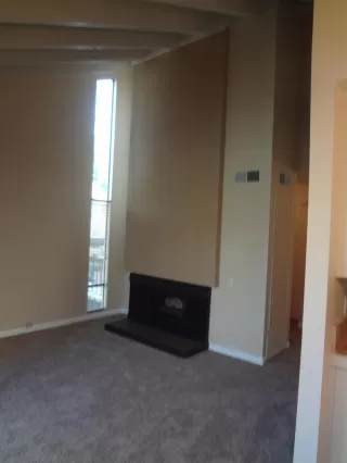 Photo #2: 224029786 Listing