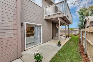 Photo #4: 224030414 Listing