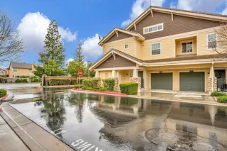 Photo #1: 224030754 Listing