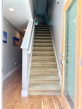 Photo #2: 224031559 Listing 