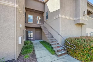 Photo #2: 224032069 Listing 