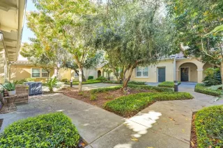 Photo #4: 224032954 Listing 