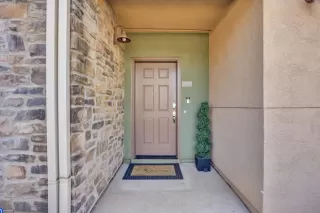 Photo #1: 224033148 Listing