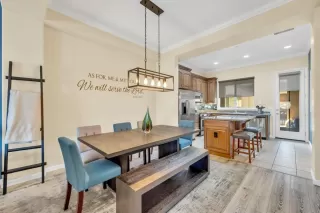 Photo #3: 224033148 Listing