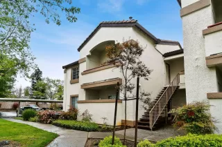 Photo #1: 224033337 Listing