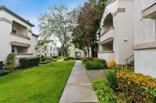 Photo #4: 224033337 Listing