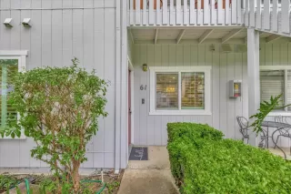 Photo #5: 224033699 Listing