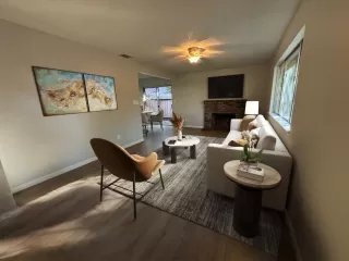 Photo #3: 224034111 Listing