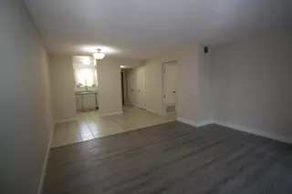 Photo #3: 224034213 Listing 