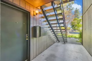 Photo #2: 224034251 Listing