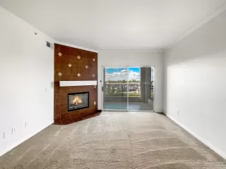 Photo #2: 224034425 Listing