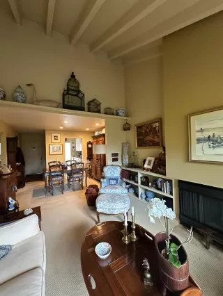 Photo #3: 224034498 Listing