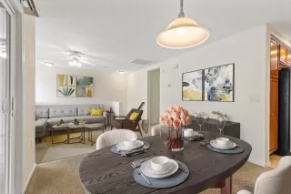 Photo #4: 224034645 Listing 