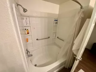 Photo #5: 224037181 Listing 