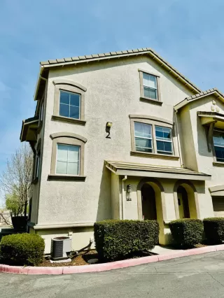 Photo #1: 224037259 Listing 