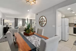 Photo #3: 224037450 Listing 