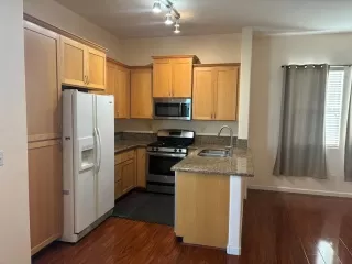 Photo #2: 224037575 Listing 